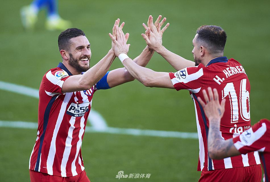 إنتر ميلان يواجه تحديات كبيرة قبل ديربي ميلان في الدوري الإيطالي